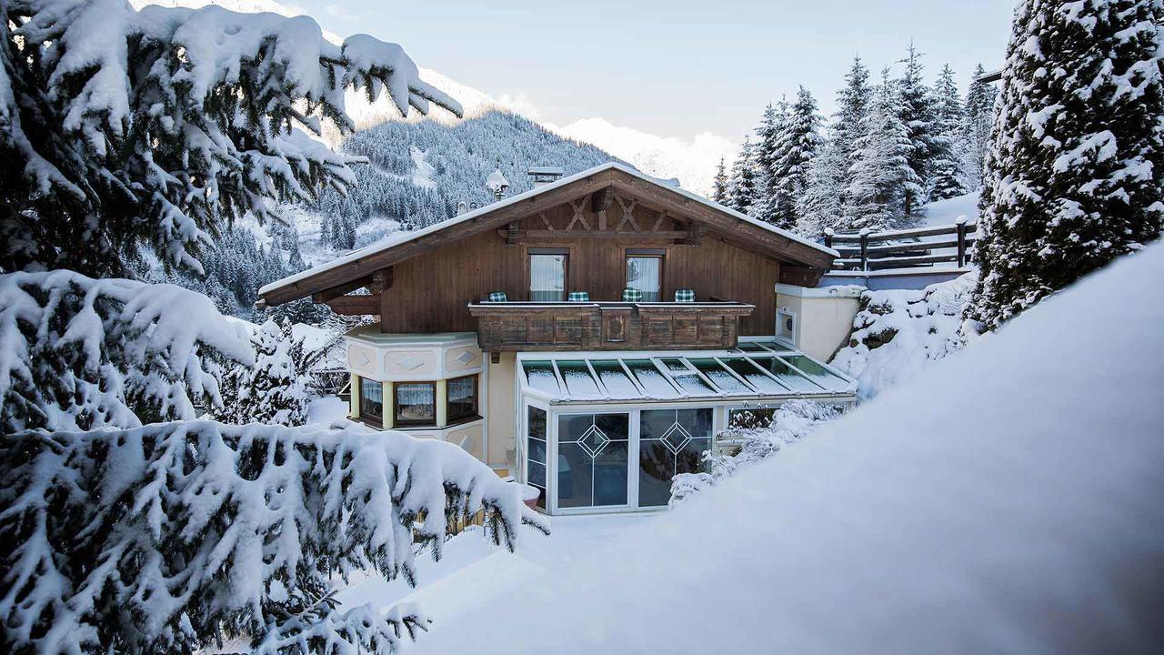 Haus Alpenchalet Apartment Neustift im Stubaital Exterior photo